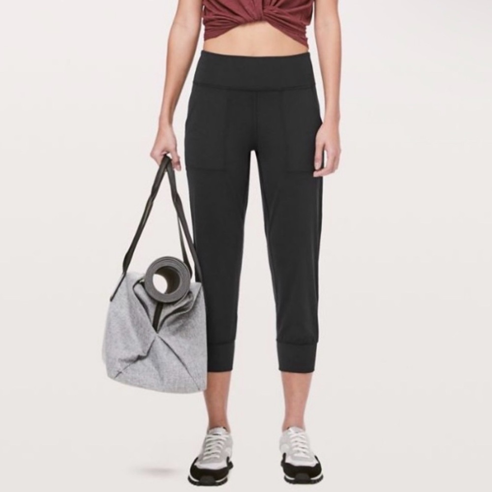 Lululemon align cropped jogger